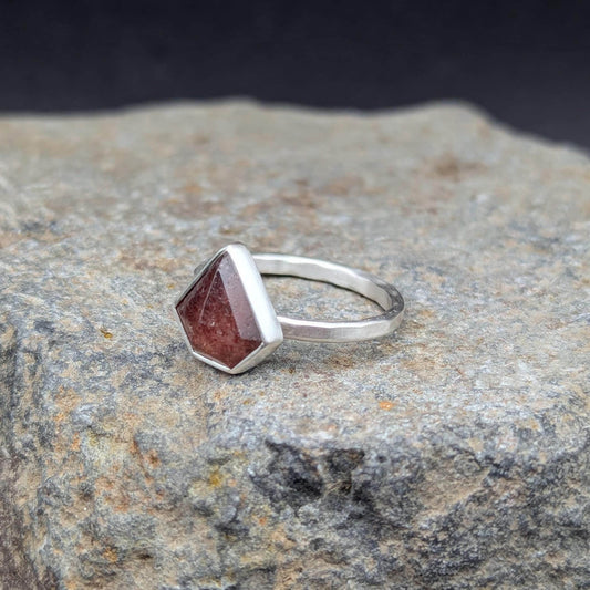 Shield Cut Strawberry Quartz Ring - Size 6