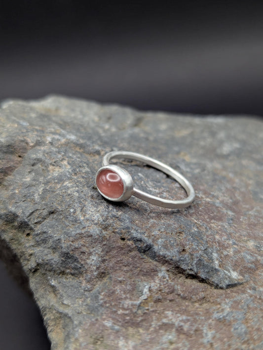 Shimmering Oregon Sunstone Ring - Size 9.25