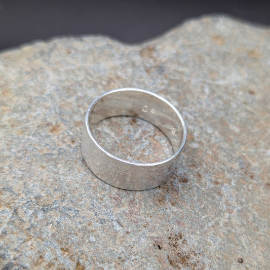 Wide textured ring
