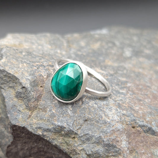 Malachite Ring - Size 9