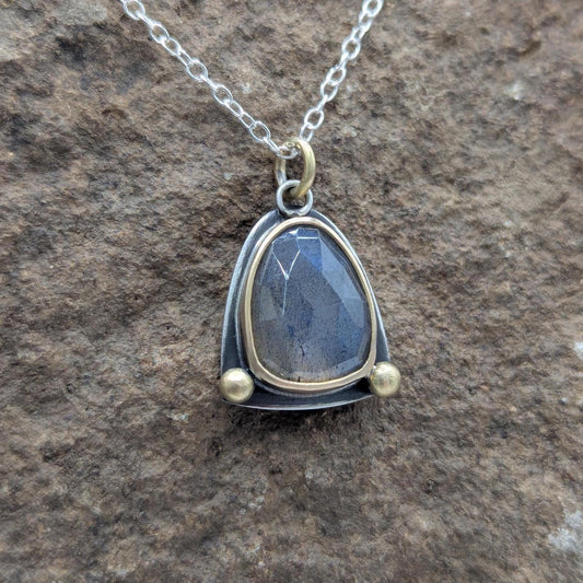 Labradorite and 18 Karat Gold Necklace